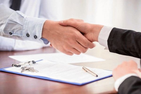 Оформление сделки происходит после изучения арендодателем предоставленных документов